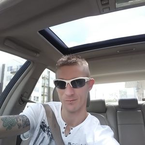 Meet your Posher, Justin